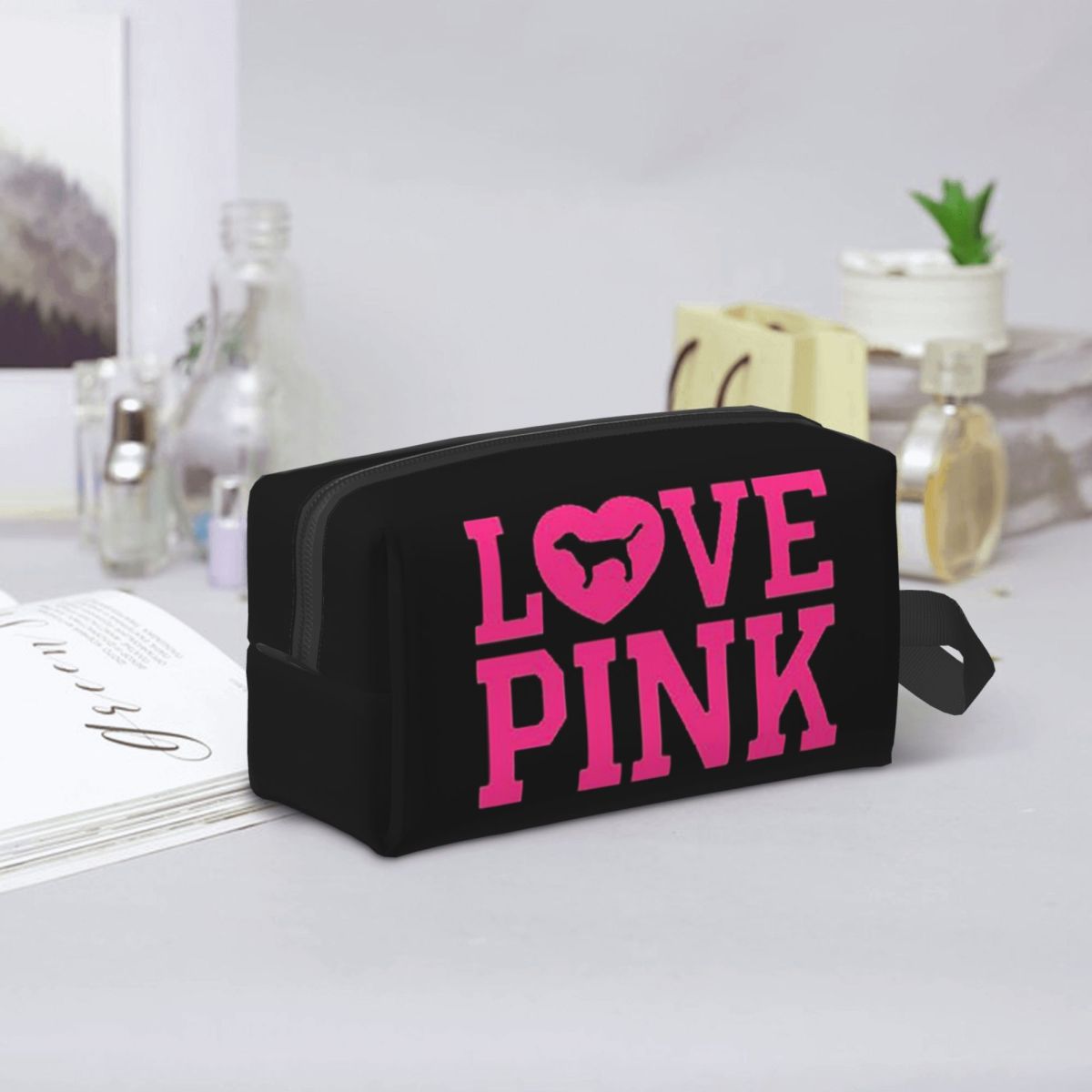Beauty Love Makeup - Tas Makeup Love Pink, Organizer Kosmetik,